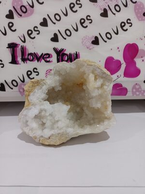 Geoda Cuarzo Blanco Citrino